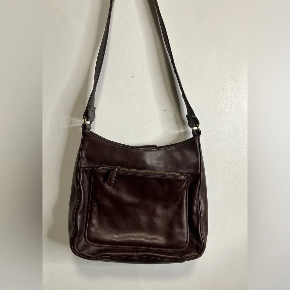 Fossil Leather Purse - Picture 4 of 8